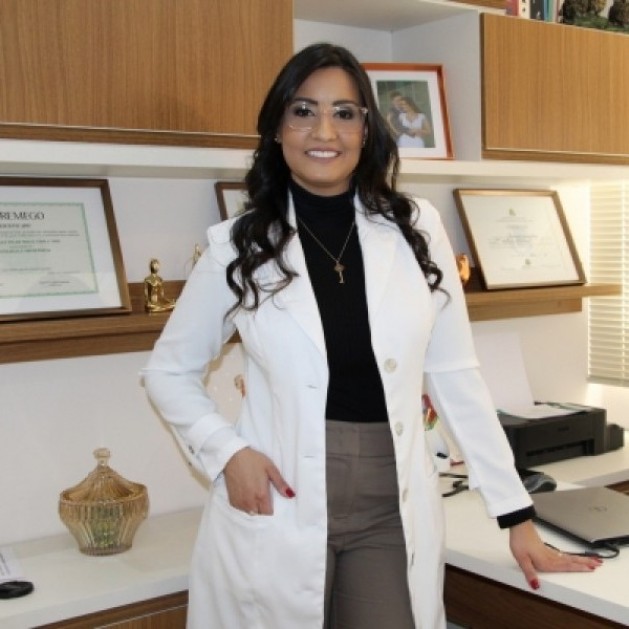 Dra. Laurinelle Melo (Ginecologista), também faz parte do convênio da ACIC/CDL!