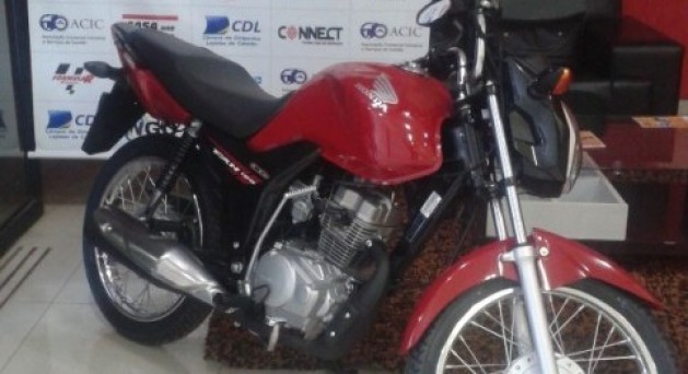 Primeira moto que será sorteada dia 29/05 ja está na ACIC/CDL