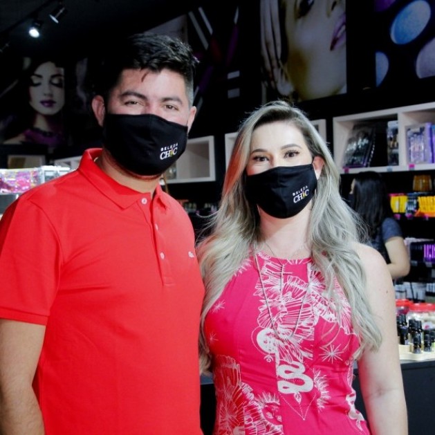 Inauguração da empresa  Beleza Chic Make Up