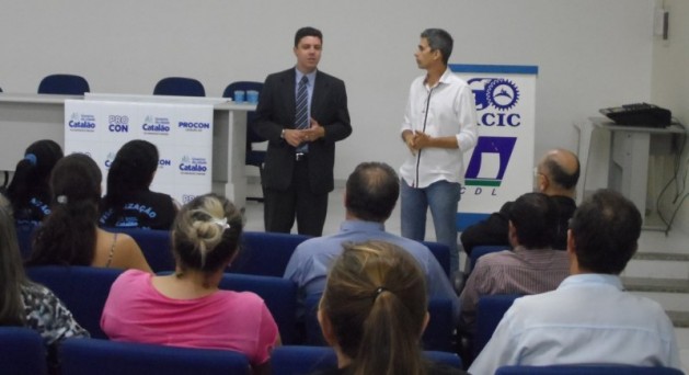 ACIC/CDL promove encontro entre empresários do ramo supermercadista e Procon