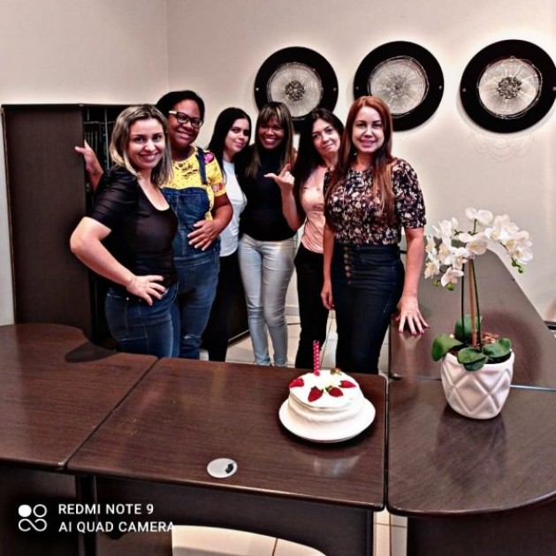 Parabéns pelo aniversário, Juvenília 