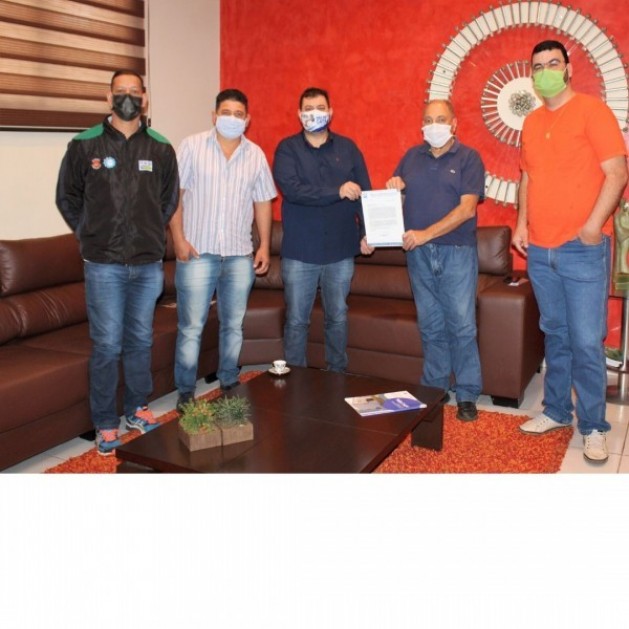 Presidente da ACIC/CDL, recebe visita  do Presidente do Simecat, Carlos Albino