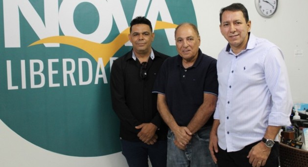 Levantamentos de dados nas empresas Locais.