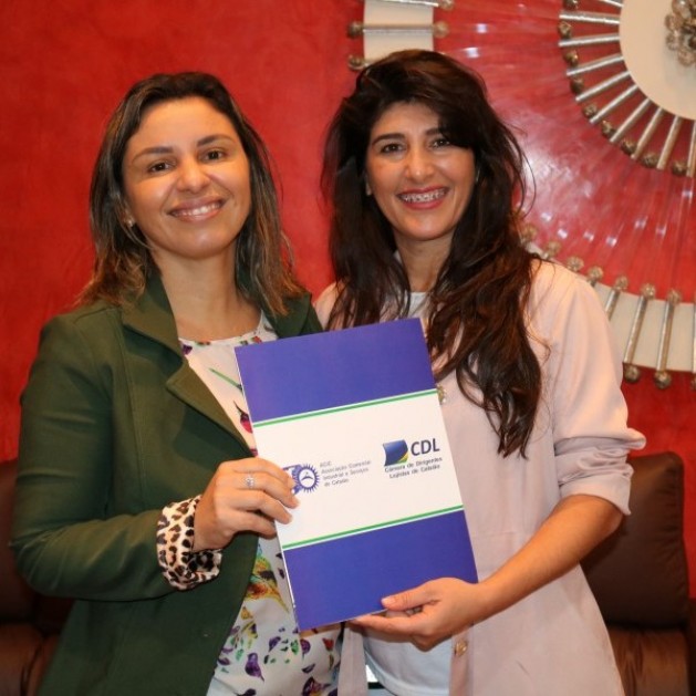 Diana Divina Borges proprietária da empresa Baru do Cerrado 